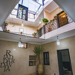 Riad trois chambres avec bassin et vue Koutoubia