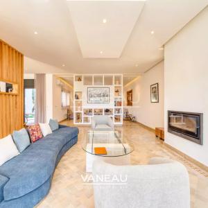 Villa Contemporaine à Vendre amelkis 1