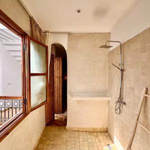 Jolie riad de 4 chambres à la Kasbah