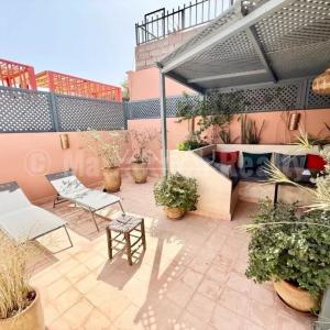 Joli Riad 4 chambres à Bab Doukala