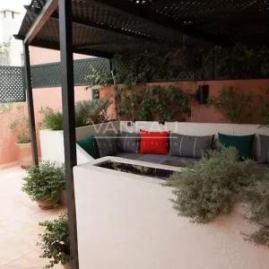 Joli Riad 4 chambres à Bab Doukala