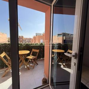 APPARTEMENT 2 CHAMBRES 5 ème étage