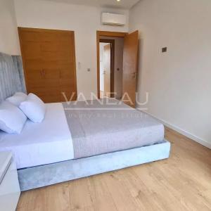 Bel appartment 3 chambres en rez-de-jardin.