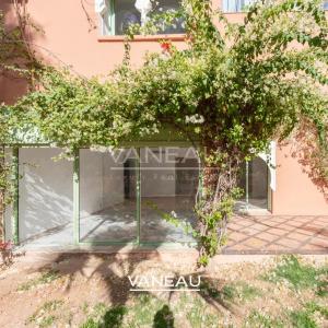 Grand appartement en duplex de trois chambres à la Palmeraie