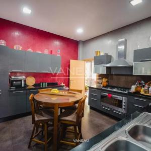 Villa de 650 m² à vendre sur Bouskoura - Maroc