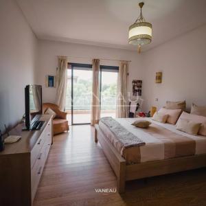 Villa de 650 m² à vendre sur Bouskoura - Maroc