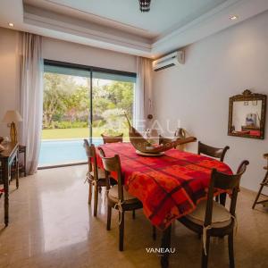 Villa de 650 m² à vendre sur Bouskoura - Maroc