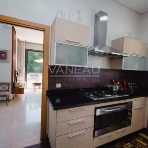 Villa de 730 m² à vendre sur Bouskoura - Maroc