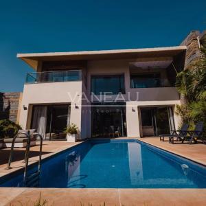 Villa de 730 m² à vendre sur Bouskoura - Maroc