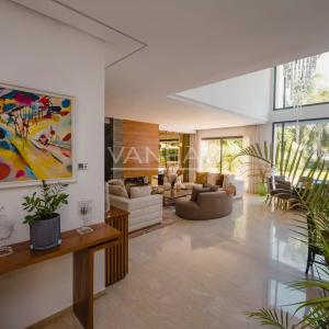 Villa de 730 m² à vendre sur Bouskoura - Maroc