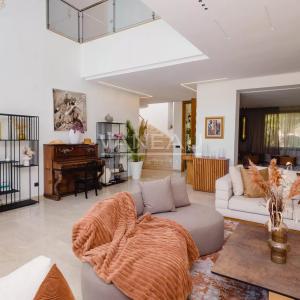 Villa de 730 m² à vendre sur Bouskoura - Maroc