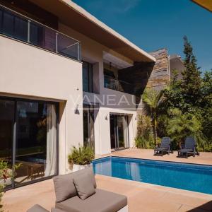 Villa de 730 m² à vendre sur Bouskoura - Maroc