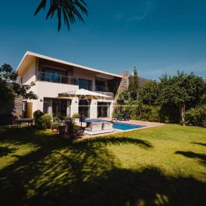 Villa de 730 m² à vendre sur Bouskoura - Maroc