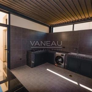 Villa de 730 m² à vendre sur Bouskoura - Maroc