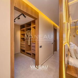 **À Vendre : Villa Moderne de 385 m² sur Golf à Marrakech**