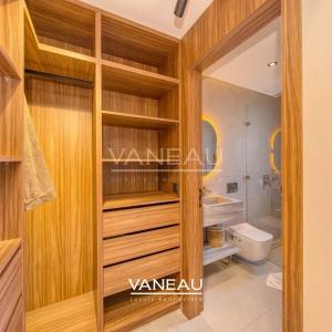 **À Vendre : Villa Moderne de 385 m² sur Golf à Marrakech**