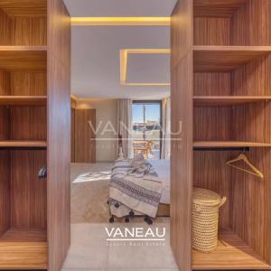 **À Vendre : Villa Moderne de 385 m² sur Golf à Marrakech**