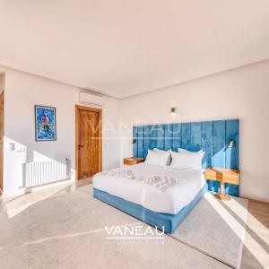 Sompteuse villa nichée au coeur de la Palmeraie