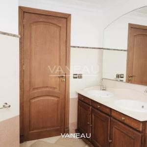 Appartement 172 m² à louer - Racine extension