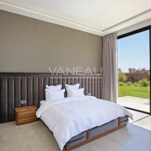 Magnifique villa contemporaine front de golf