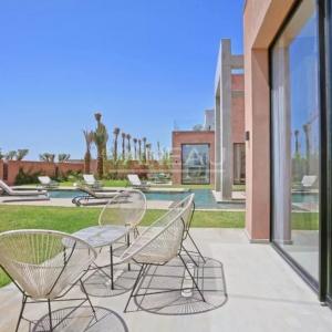 Magnifique villa contemporaine front de golf