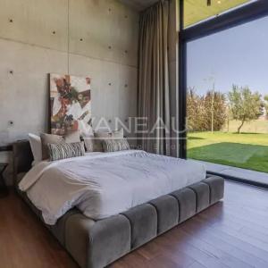 Villa d'architecte en 1ère ligne de golf