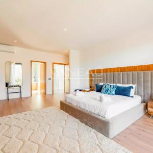 Villa neuve 4 suites location longue durée