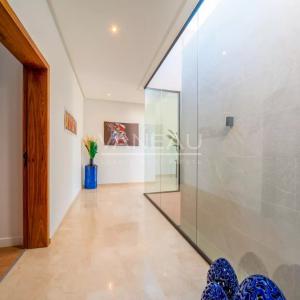 Villa neuve 4 suites location longue durée