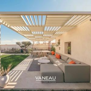 **À Vendre : Villa d’Exception sur le Golf Akenza à Marrakech**