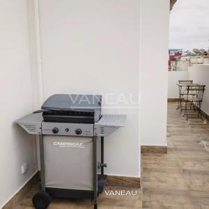 Appartement Meublé 100 m² – Dernier Étage – Maarif Extension