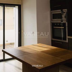 Appartement Meublé 100 m² – Dernier Étage – Maarif Extension