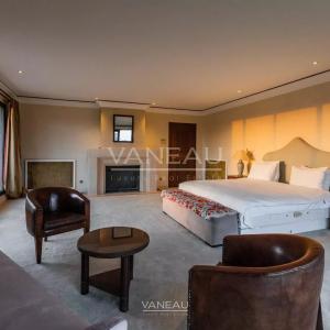 SUPERBE PROPRIÉTÉ À VENDRE AU COEUR D'UN GOLF DE PRÉSTIGE À MARR