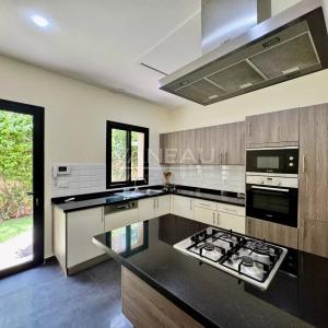 Villa à Louer Sur Golf- Amelkis