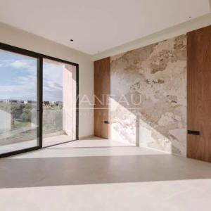 **À Vendre Villa  sur le Golf Akenza à Marrakech**