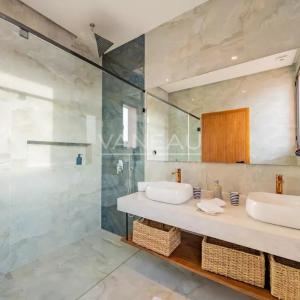 VILLA NEUVE 4 SUITES