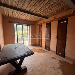 ***Maison VNA sur 6700m² de terrain Rte de l'Ourika***