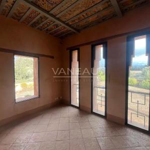 ***Maison VNA sur 6700m² de terrain Rte de l'Ourika***