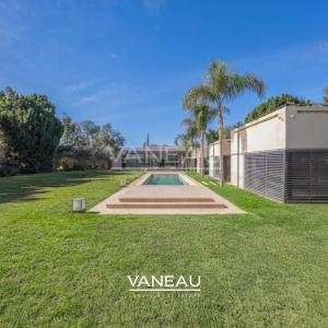 Grande villa en premiere ligne de golf à Almaaden