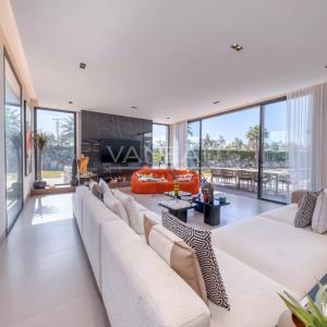 VILLA PLAIN-PIED 4 SUITES