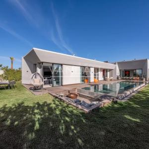 VILLA PLAIN-PIED 4 SUITES