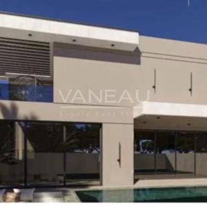 ***Villa 5 chambres avec piscine***