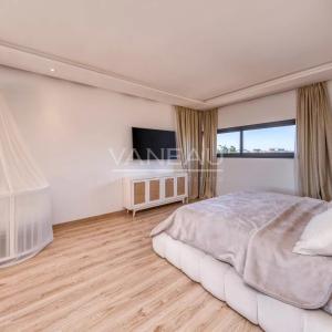 ****Villa moderne avec piscine dans residence****