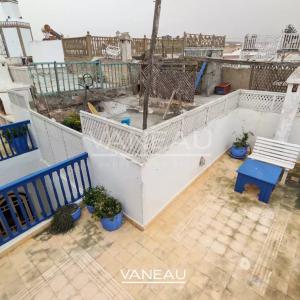 RIAD VUE SUR LE PORT ET L’OCÉAN – EXCLUSIVITÉ VANEAU