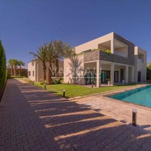 Grande villa 8 chambres route de Ourzazate