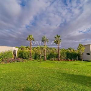 Grande villa 8 chambres route de Ourzazate