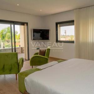 Grande villa 8 chambres route de Ourzazate