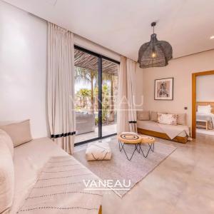 Superbe Villa Front de Golf Amelkis