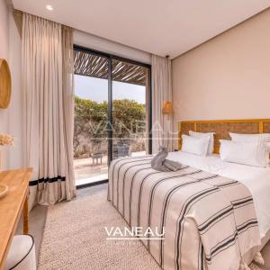 Superbe Villa Front de Golf Amelkis