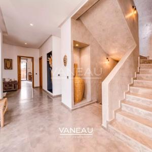 Superbe Villa Front de Golf Amelkis