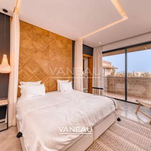 Superbe Villa Front de Golf Amelkis